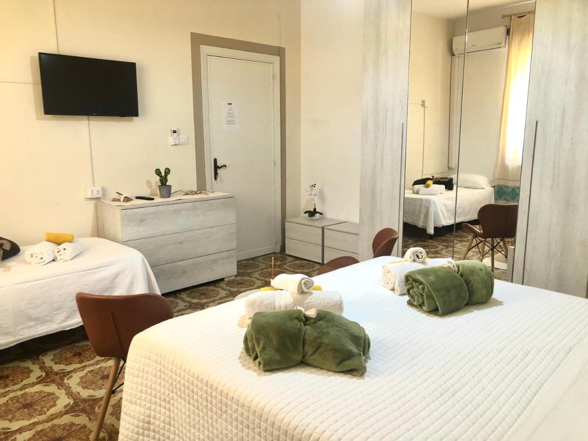 City B&B Кастельсардо Экстерьер фото
